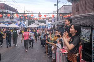 BIB: 
                            <button type="button" onclick="openModal(21898179)" class="btn btn-primary btn-sm float-right btn-popup" data-toggle="modal" data-target=".modal-high-quality">
                        <i class="fas fa-shopping-cart"></i> Add to Cart
                    </button>
                                            <button type="button" onclick="isThisMe(21898179, true)" class="btn btn-success btn-sm float-right btn-popup btn-isme hidden" data-toggle="tooltip" data-placement="bottom" title="นี่คือรูปของคุณใช่ไหม คลิกที่นี่เพื่อเอาเข้าอัลบั้ม">
                        <i class="fas fa-plus"></i> Add to album
                    </button>
                    <button type="button" onclick="isThisMe(21898179, false)" class="btn btn-warning btn-sm float-right btn-popup btn-isnotme hidden">
                        <i class="fas fa-ban"></i> Remove from album
                    </button>